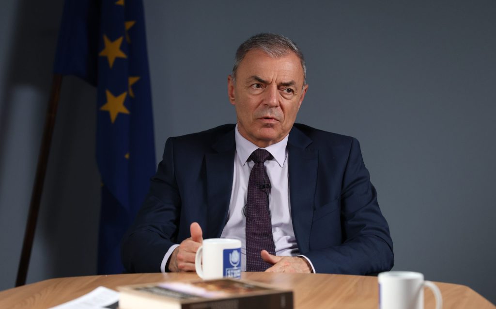 С повече 5500 инициативи българските училища ще посрещнат 150-годишнината от Априлското въстание в дните около 20 април. Това съобщи в Студио „Аз-буки“ министърът на образованието и науката проф. Сергей Игнатов