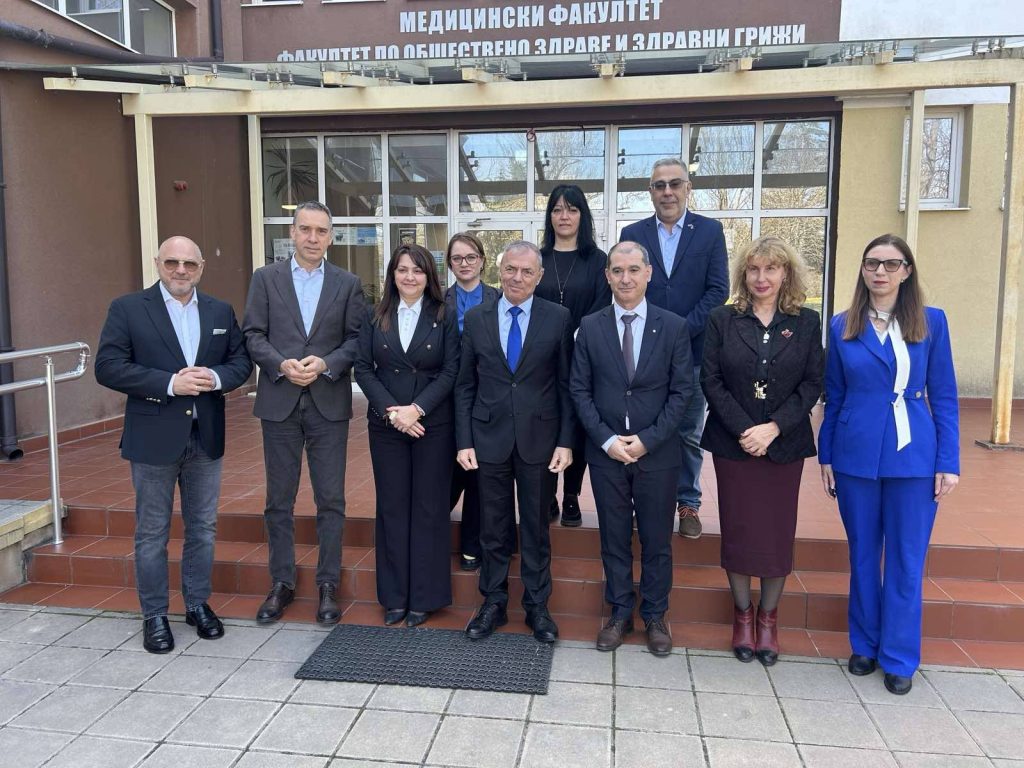 Министърът на образованието и науката проф. Сергей Игнатов обсъди с ректора на Бургаския държавен университет „Проф. д-р Асен Златаров“ проф. Сотир Сотиров развитието на научноизследователската дейност на висшето училище