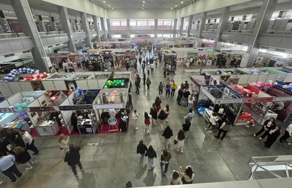 Ученици от 126 учебно-тренировъчни фирми от България, Сърбия и Черна гора участват в 29-ия международен панаир „ТФ ФЕСТ – Млад предприемач“ в Пловдив