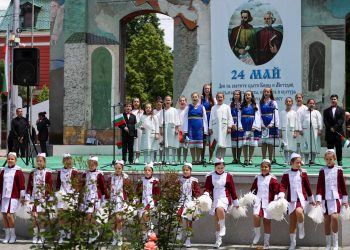 Кюстендил почете своите учители и творци