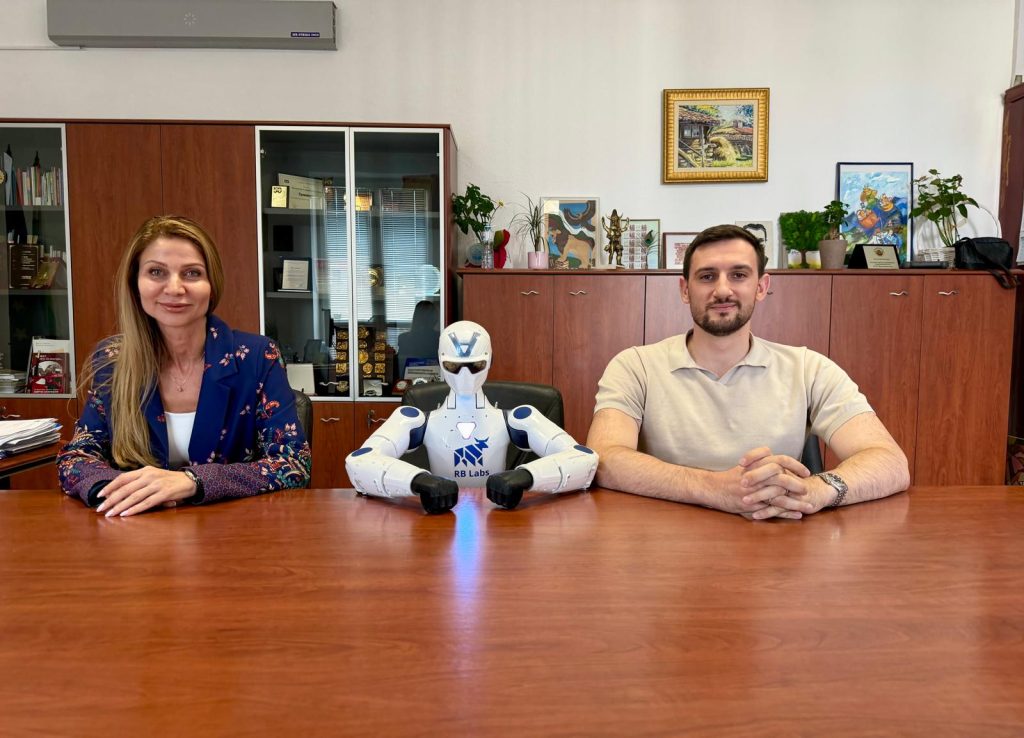 Национална кампания на Министерството на образованието и науката ще срещне учениците с роботи, разработени от български инженери