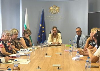 Обсъждат механизма за финансиране на образованието