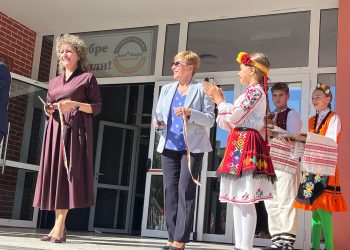 Над 860 ученици от ОУ „Бачо Киро“ във Велико Търново вече ще учат на една смяна